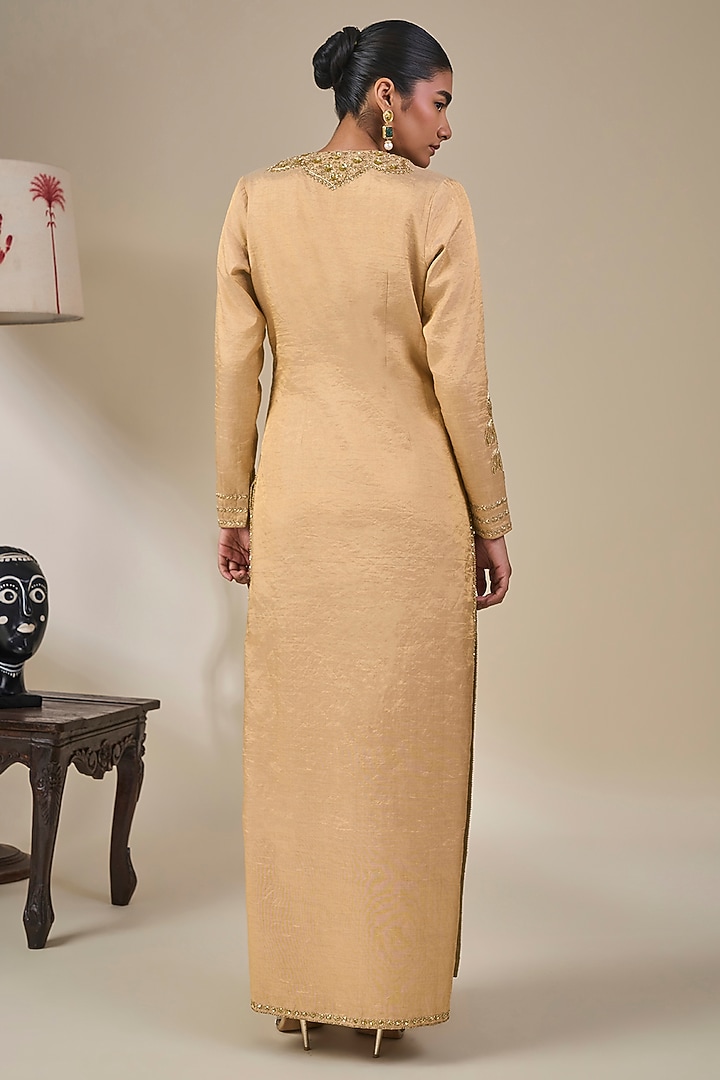 Golden Tissue Silk Chand Motif Embroidered Straight Kurta Set by Masaba at Pernia's Pop Up Shop