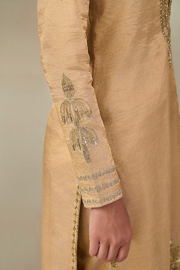 Golden Tissue Silk Chand Motif Embroidered Straight Kurta Set by Masaba at Pernia's Pop Up Shop