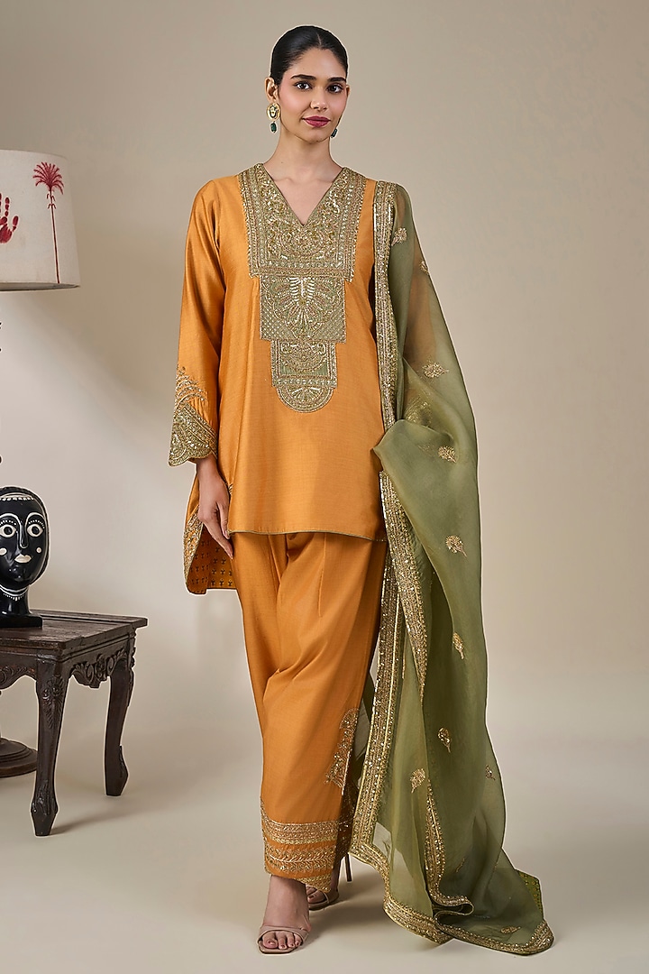 Rust Silk Patchwork High-Low Kurta Set by Masaba at Pernia's Pop Up Shop