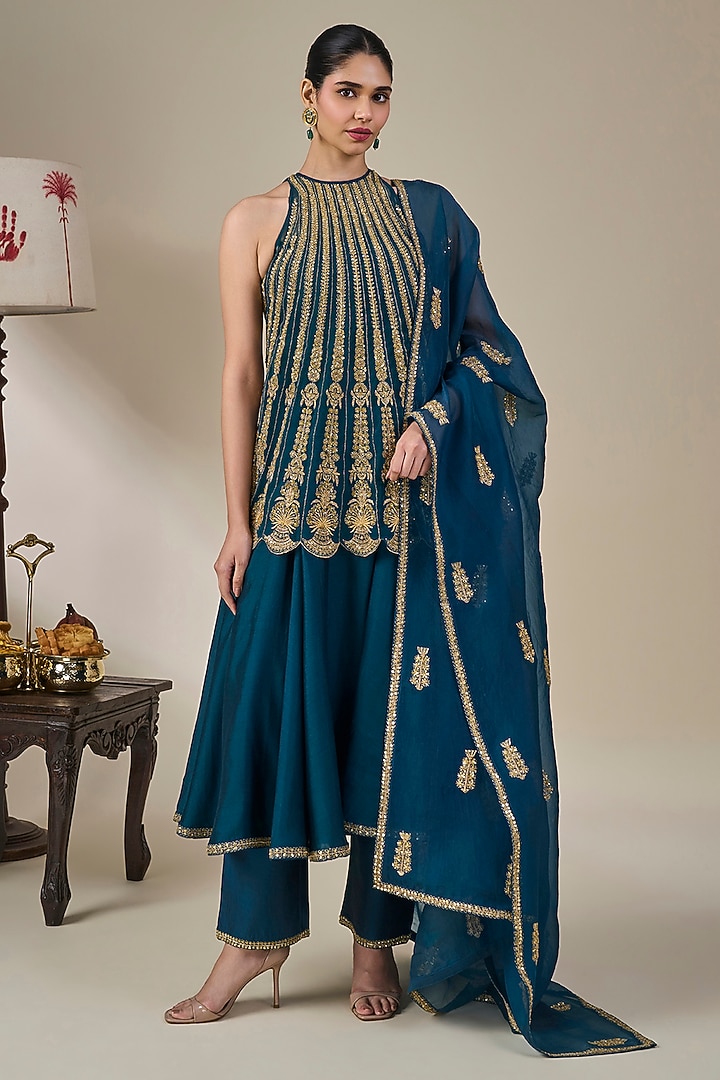 Teal Silk Embroidered Overlay Crushed Kurta Set by Masaba at Pernia's Pop Up Shop