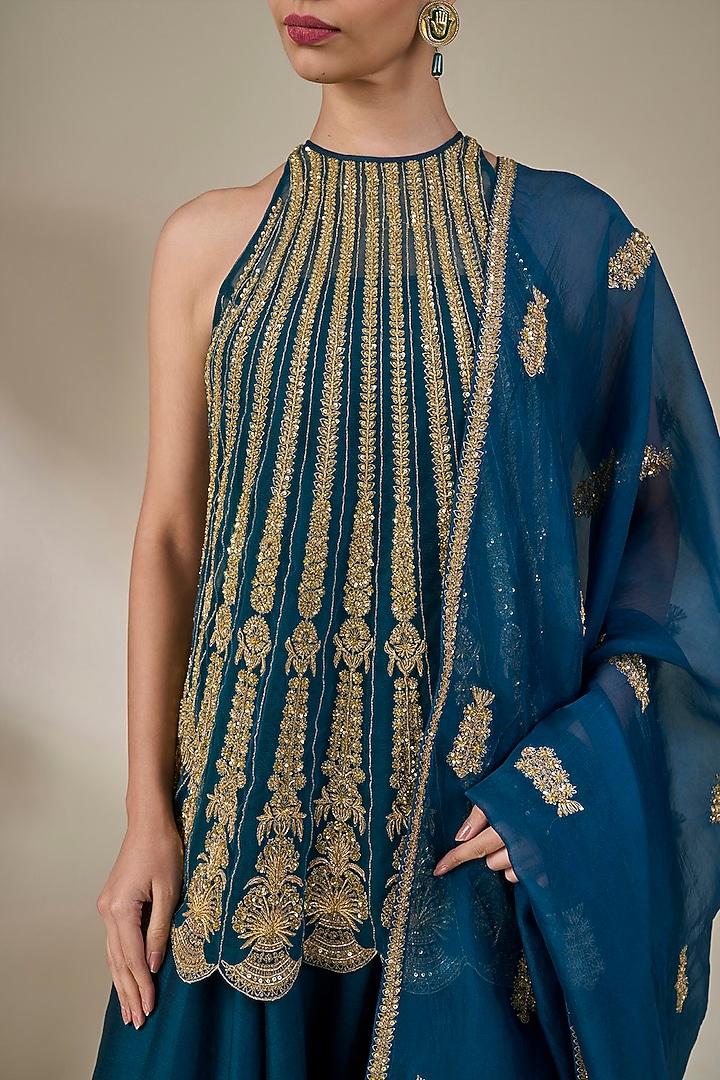 Teal Silk Embroidered Overlay Crushed Kurta Set by Masaba at Pernia's Pop Up Shop