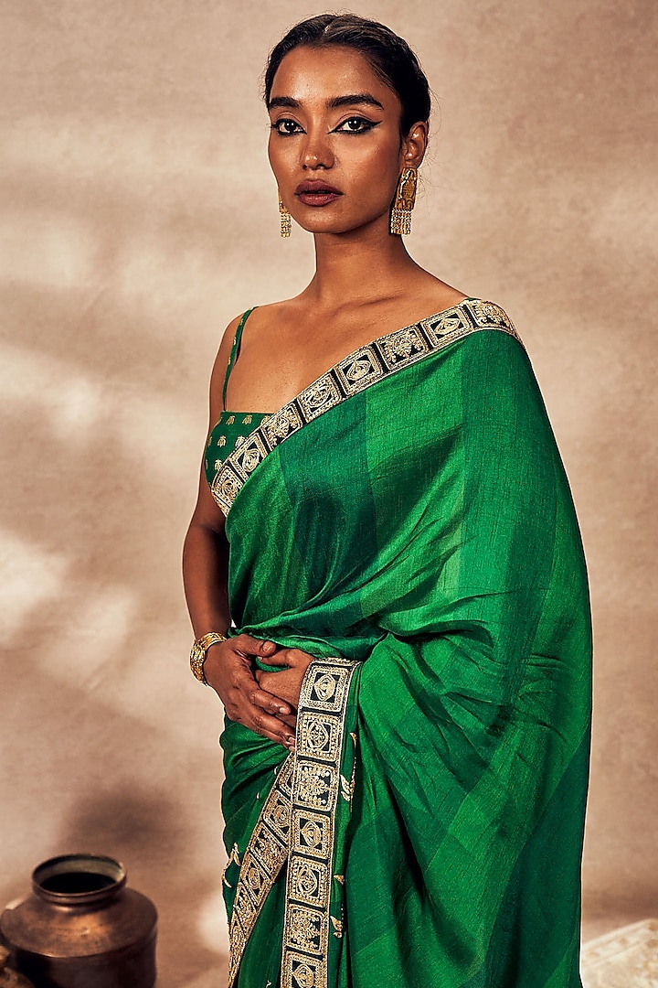 Green Raw Silk Foil Embellished Wedding Saree Set by Masaba at Pernia's Pop Up Shop