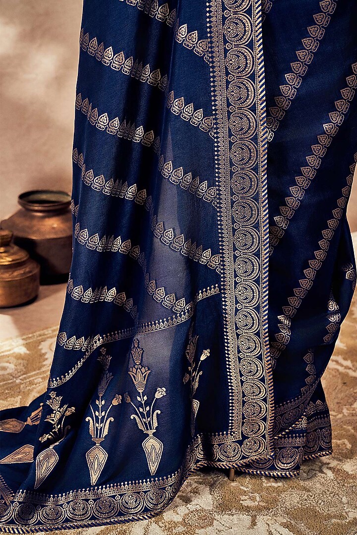Navy Blue Jacquard Silk Pinstriped Wedding Saree Set by Masaba at Pernia's Pop Up Shop