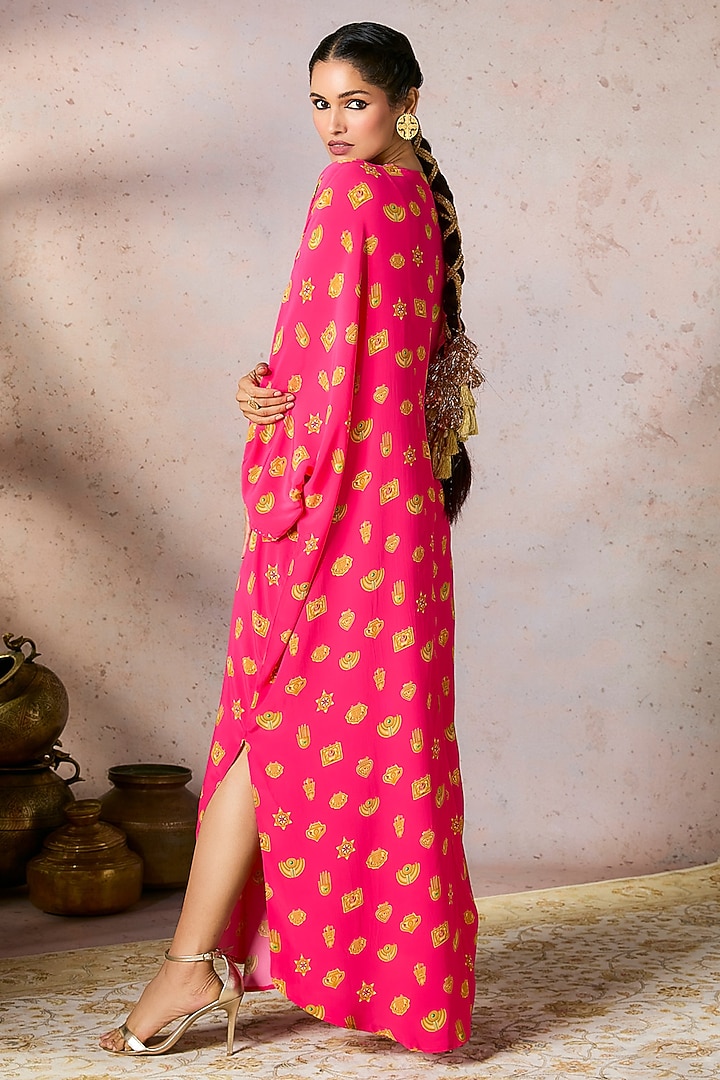 Pink Crepe Silk Trinket Patchwork Kaftan by Masaba at Pernia's Pop Up Shop