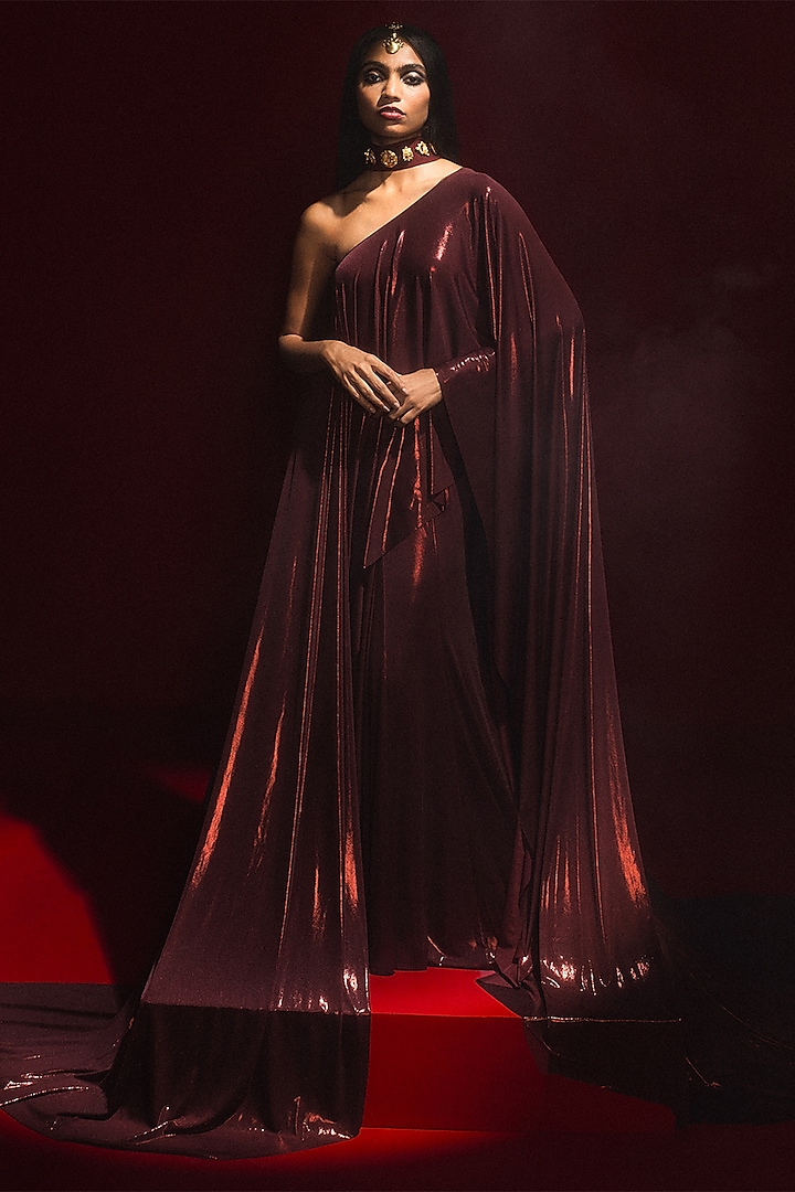 Burgundy Heavy Crepe Draped Skirt Reception Saree Set by Masaba at Pernia's Pop Up Shop