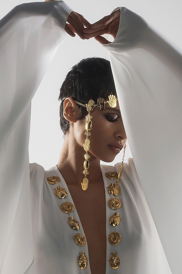 White Georgette Kaftan by Masaba at Pernia's Pop Up Shop
