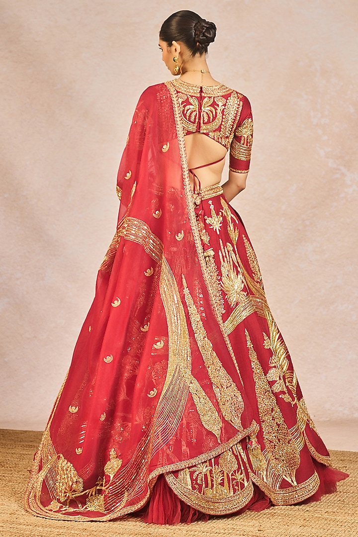 Red Raw Silk Chaand Motif Embroidered Bridal Lehenga Set by Masaba at Pernia's Pop Up Shop