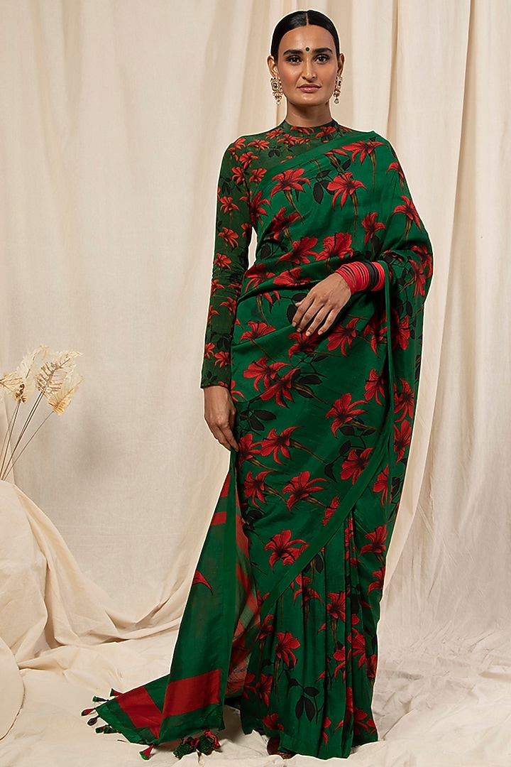 Green Printed Party Wear Saree Set by Masaba at Pernia's Pop Up Shop