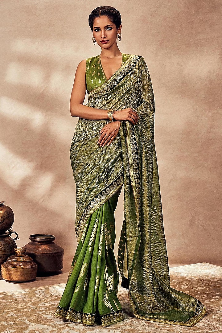 Green Tissue Foil Printed & Kinari Embellished Saree Set by Masaba at Pernia's Pop Up Shop