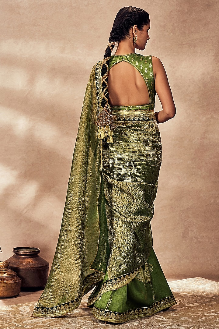 Green Tissue Foil Printed & Kinari Embellished Wedding Saree Set by Masaba at Pernia's Pop Up Shop