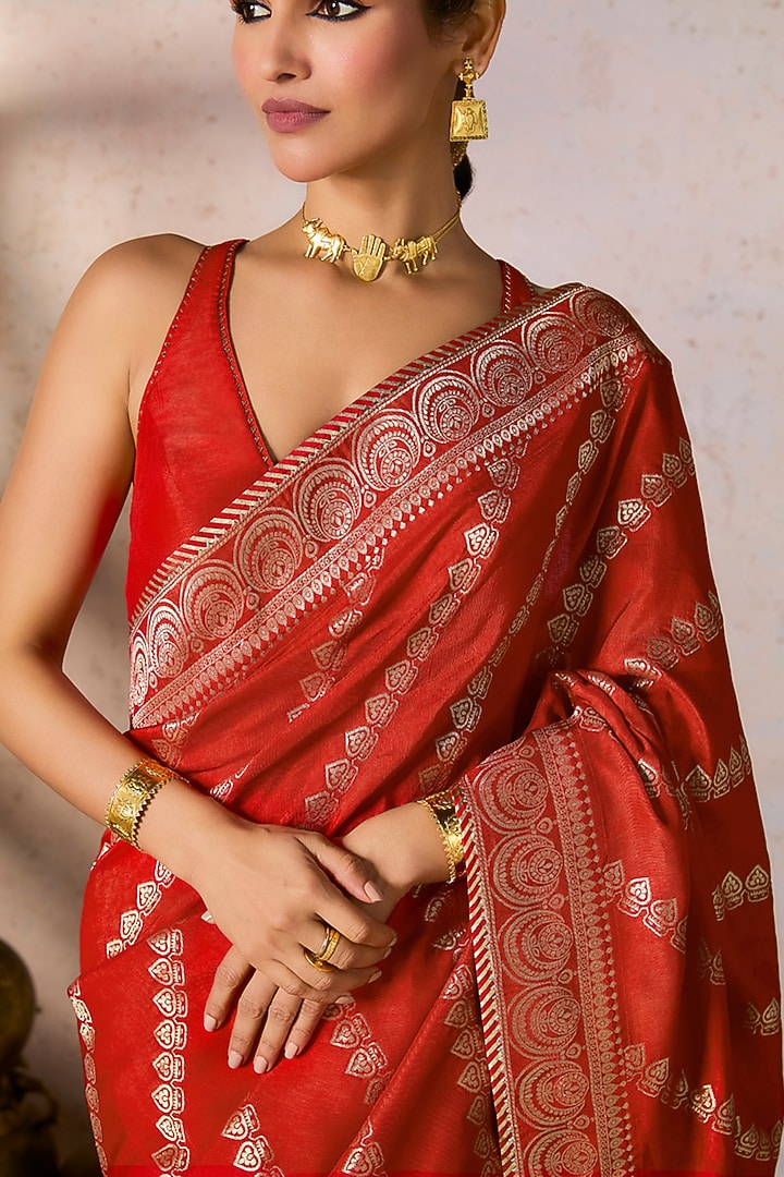 Red Jacquard Silk Pinstriped Party Wear Saree Set by Masaba at Pernia's Pop Up Shop