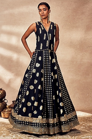 Black Raw Silk Foil Printed & Kinari Embellished Lehenga Set by Masaba