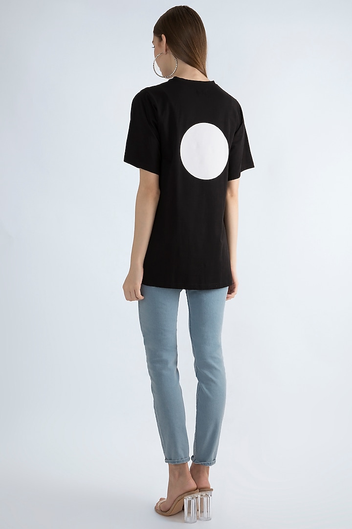 Black Caption Printed T-Shirt by Masaba at Pernia's Pop Up Shop