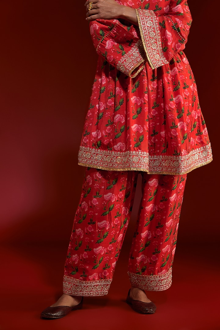 Red Raw Silk Digital Printed Kurta Set by Masaba at Pernia's Pop Up Shop