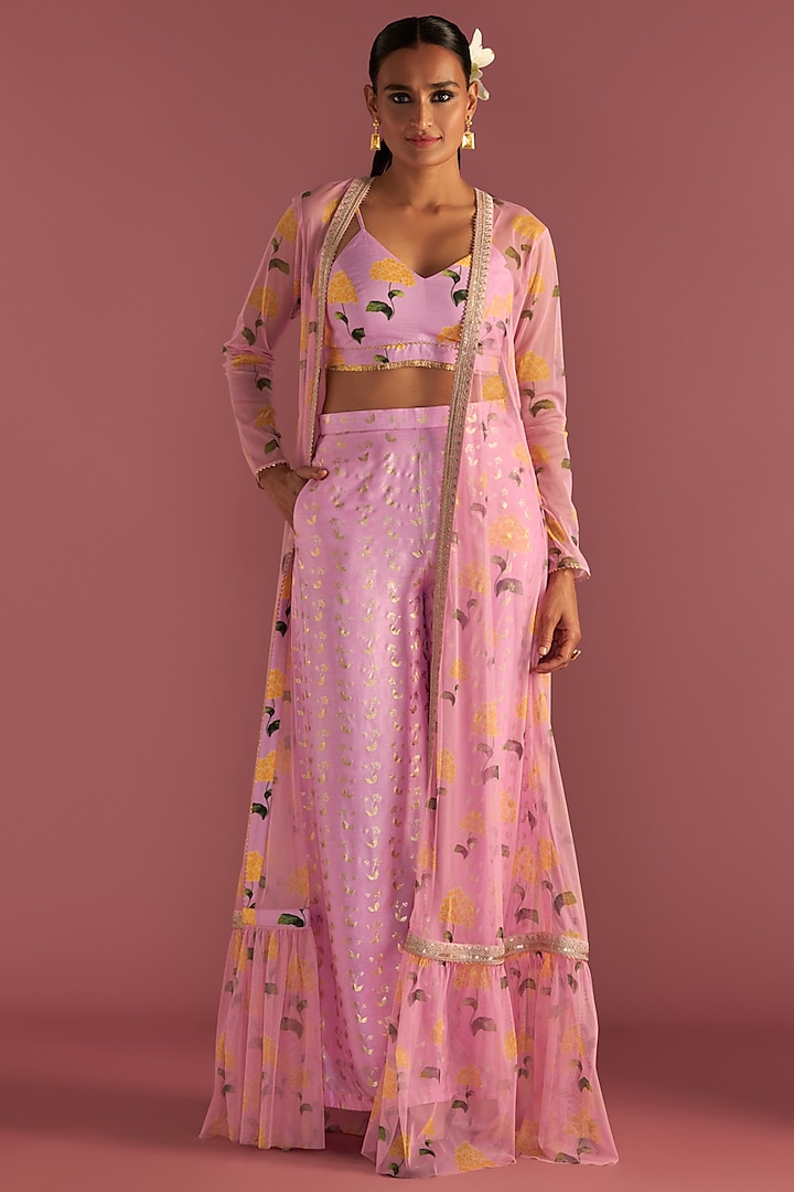 Blush Tulle Embellished Cape Set by Masaba at Pernia's Pop Up Shop