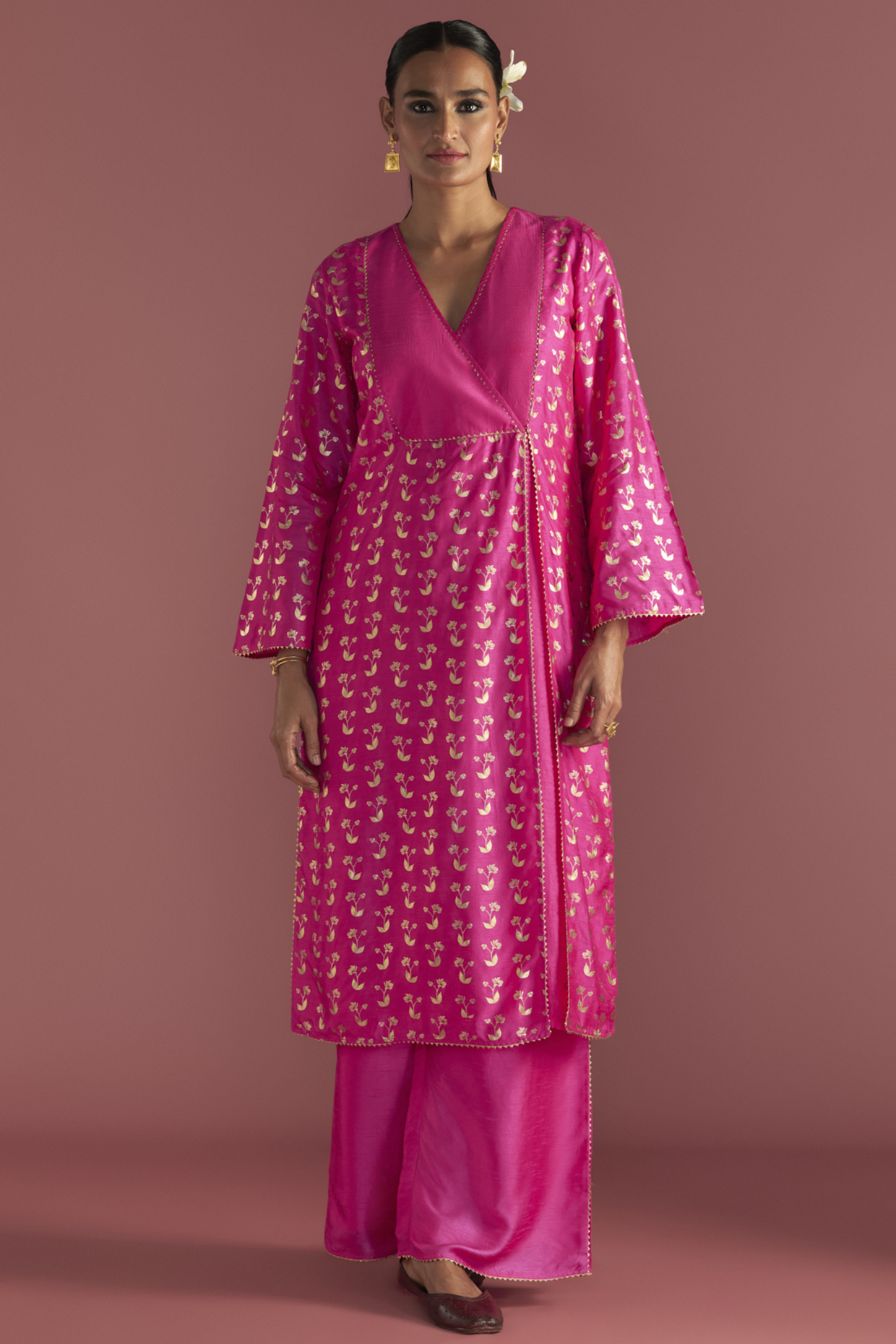Magenta Raw Silk Foil Printed Overlapped Kurta Set by Masaba at Pernia's Pop Up Shop