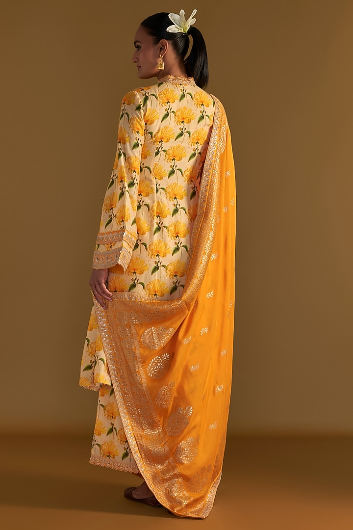 Vanilla Raw Silk Embroidered & Digital Printed Kurta Set by Masaba at Pernia's Pop Up Shop