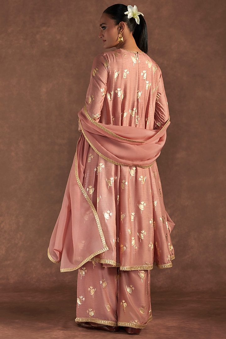 Salmon Raw Silk Printed Wedding Anarkali Set by Masaba at Pernia's Pop Up Shop