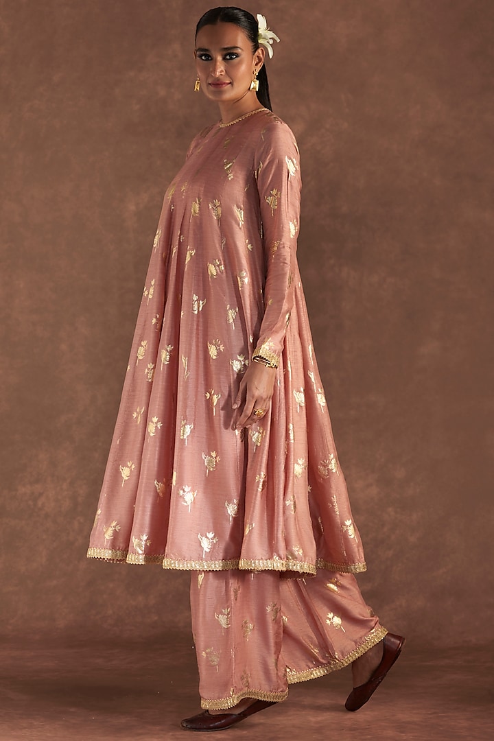 Salmon Raw Silk Printed Wedding Anarkali Set by Masaba at Pernia's Pop Up Shop