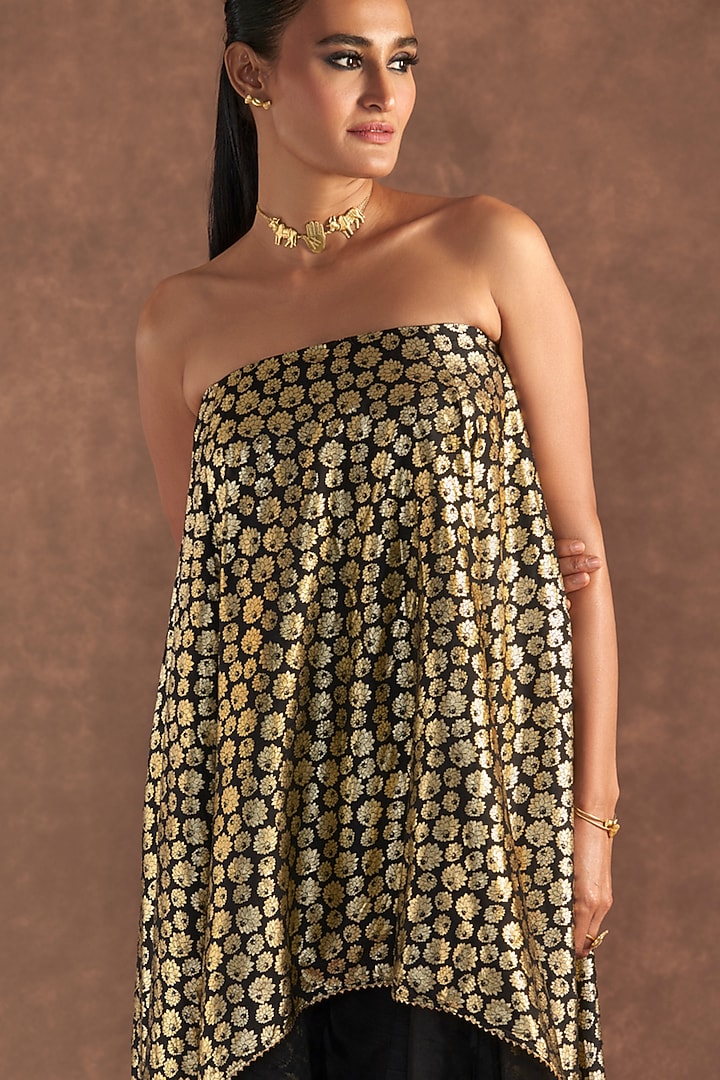 Black Raw Silk Co-Ord Set by Masaba at Pernia's Pop Up Shop