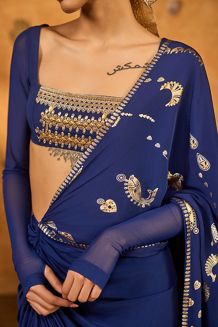 Sapphire Blue Crepe Ombre Foil Printed Draped Wedding Saree Set by Masaba at Pernia's Pop Up Shop