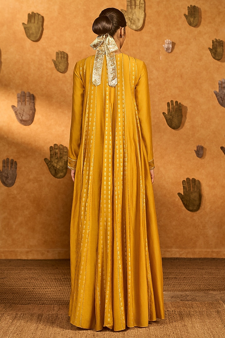 Yellow Chanderi Foil Printed Wedding Anarkali Set by Masaba at Pernia's Pop Up Shop