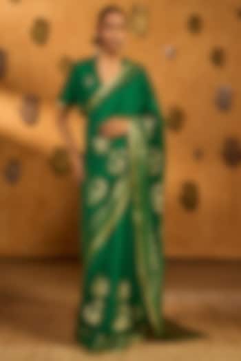 Green Woven Jacquard Silk Embroidered Wedding Saree Set by Masaba at Pernia's Pop Up Shop