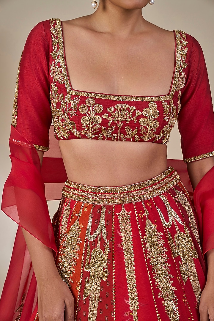 Red Raw Silk Cutdana Embroidered Bridal Lehenga Set by Masaba at Pernia's Pop Up Shop
