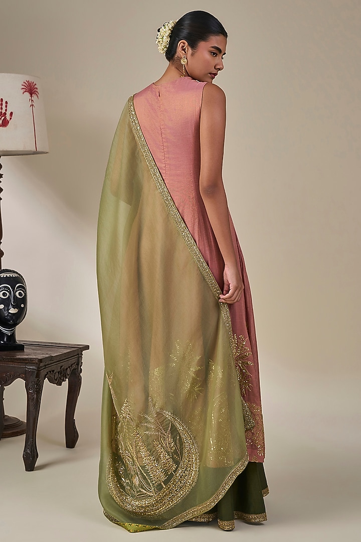 Onion Pink Tissue Silk Kurta Set by Masaba at Pernia's Pop Up Shop