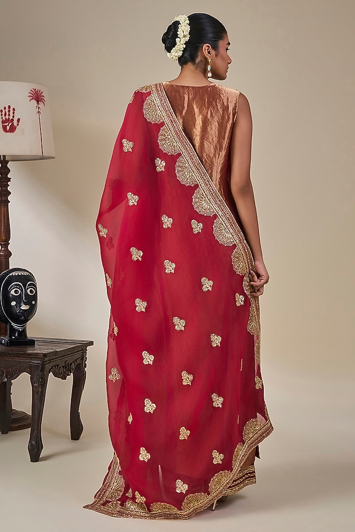 Maroon Silk Dori Embroidered Kurta Set by Masaba at Pernia's Pop Up Shop