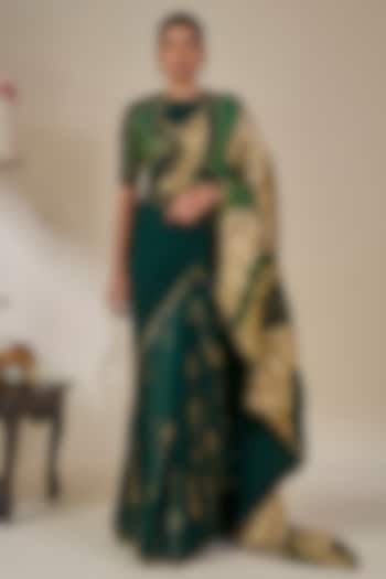 Bottle Green Viscose Slub Crushed Wedding Saree Set by Masaba at Pernia's Pop Up Shop