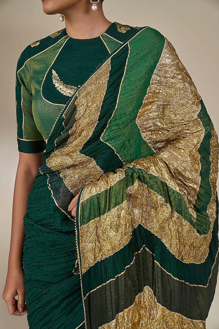 Bottle Green Viscose Slub Crushed Wedding Saree Set by Masaba at Pernia's Pop Up Shop