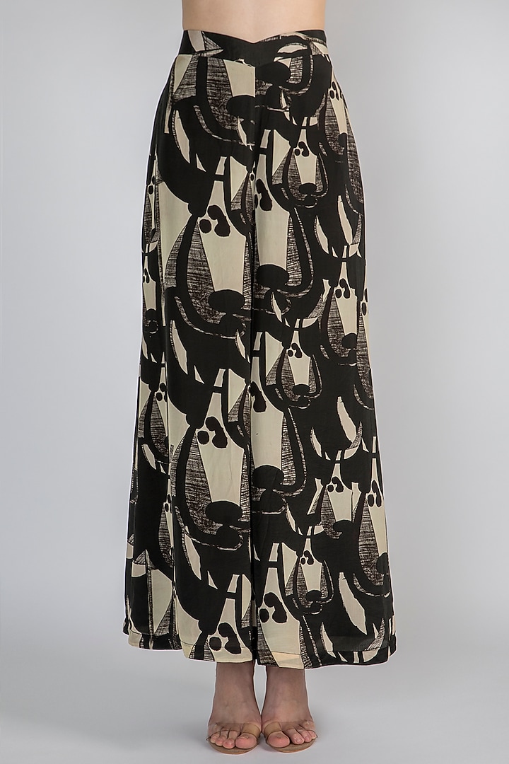 Black Printed Cape With Palazzo Pants & Ivory Embellished Bustier by Masaba at Pernia's Pop Up Shop