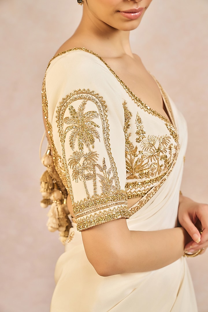 Ivory Pure Crepe Gul Jharokha Motif Embroidered Bridal Saree Set by Masaba at Pernia's Pop Up Shop