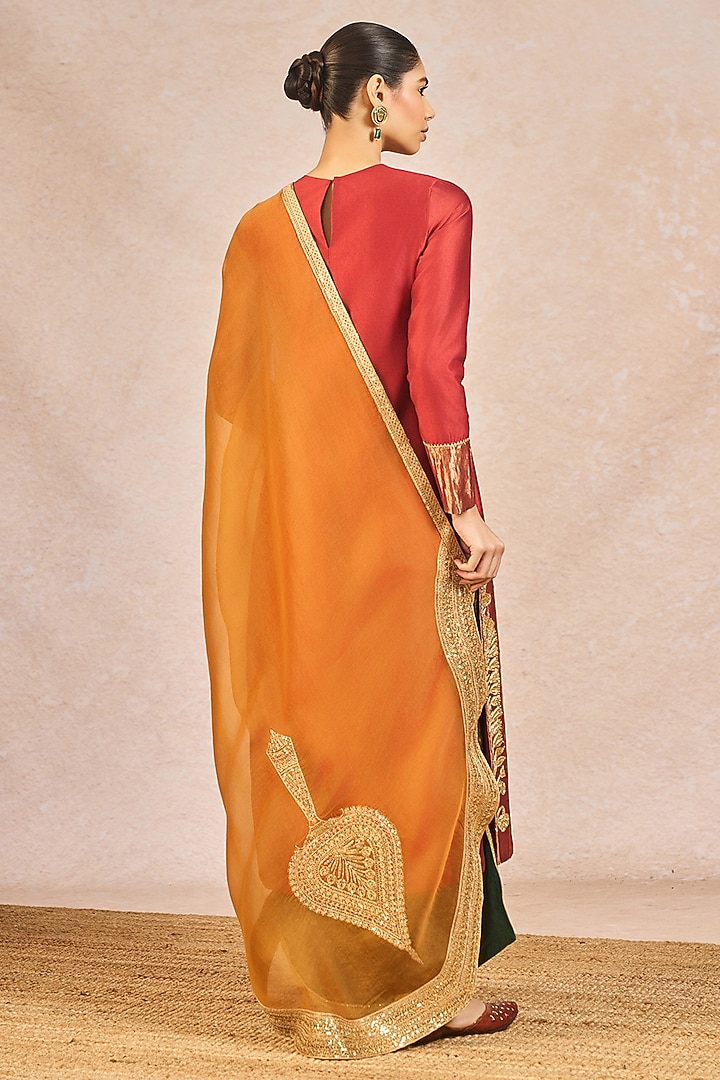 Rust Silk Mithi Makaai Motif Embroidered Kurta Set by Masaba at Pernia's Pop Up Shop
