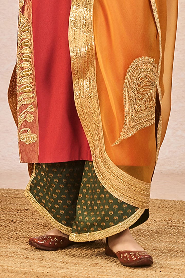 Rust Silk Mithi Makaai Motif Embroidered Kurta Set by Masaba at Pernia's Pop Up Shop
