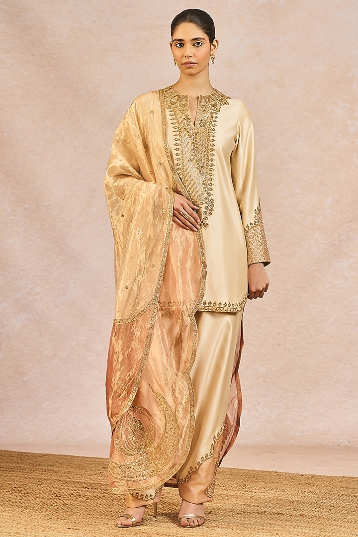 Ivory Silk Embroidered Straight-Cut Kurta Set by Masaba at Pernia's Pop Up Shop