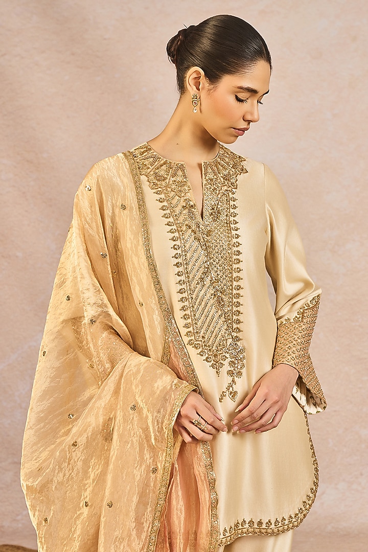 Ivory Silk Embroidered Straight-Cut Kurta Set by Masaba at Pernia's Pop Up Shop