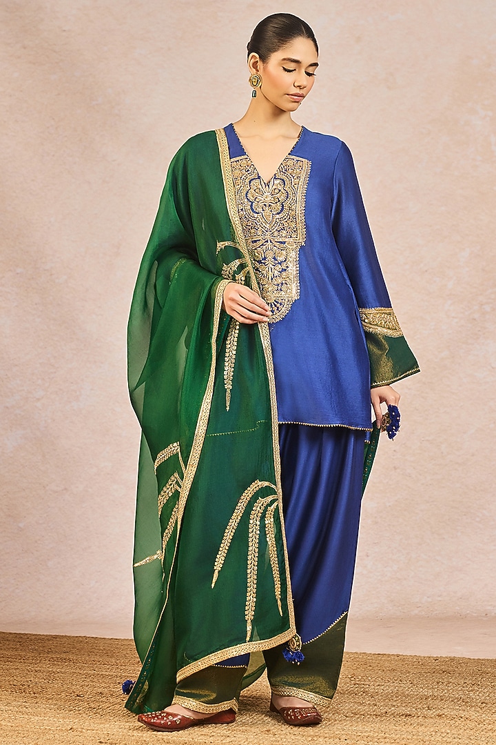 Blue Chanderi Gul Bahar Motif Embroidered Kurta Set by Masaba at Pernia's Pop Up Shop