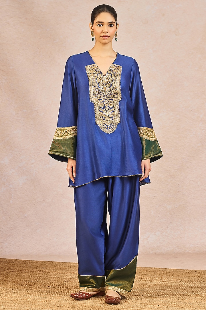 Blue Chanderi Gul Bahar Motif Embroidered Kurta Set by Masaba at Pernia's Pop Up Shop