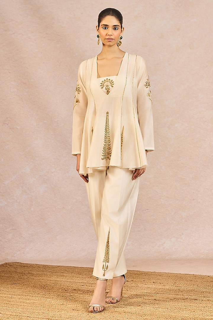 Ivory Chanderi Kashmiri Kali Motif Embroidered Short Kurta Set by Masaba at Pernia's Pop Up Shop