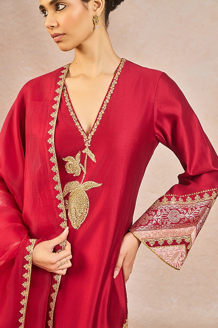 Cranberry Red Silk Kolar Mocha Motif Embroidered Kurta Set by Masaba at Pernia's Pop Up Shop