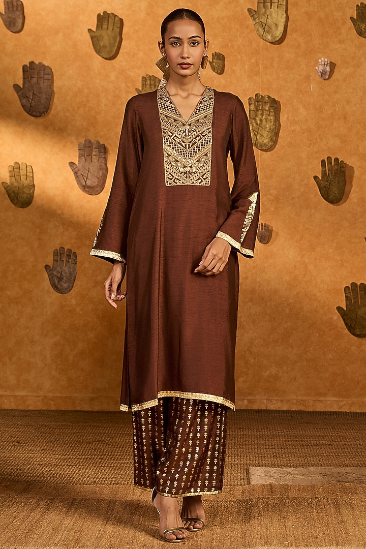 Sepia Colored Raw Silk Foil Printed & Embroidered Kurta Set by Masaba at Pernia's Pop Up Shop