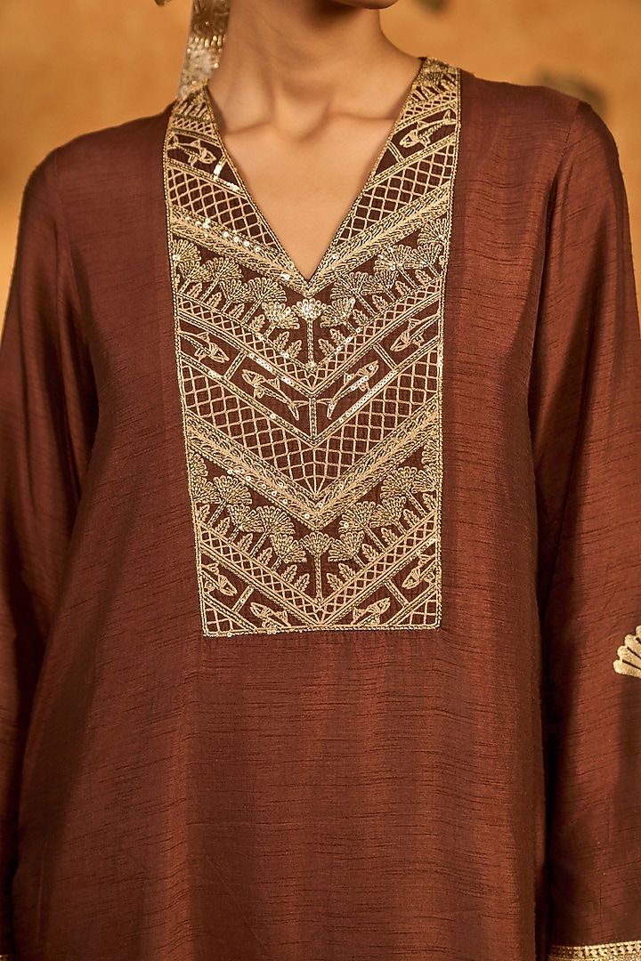 Sepia Colored Raw Silk Foil Printed & Embroidered Kurta Set by Masaba at Pernia's Pop Up Shop
