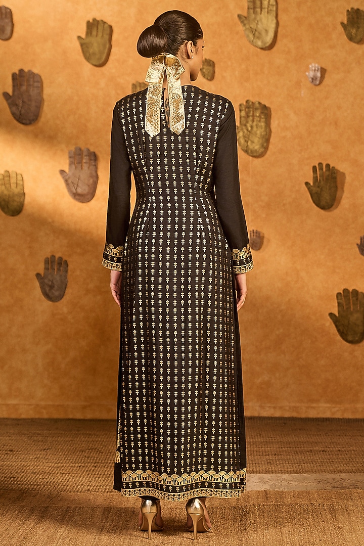 Black Raw Silk Foil Printed & Embroidered Kurta Set by Masaba at Pernia's Pop Up Shop