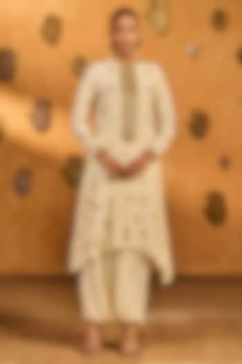 Ivory Crepe Silk Printed & Embroidered Kurta Set by Masaba at Pernia's Pop Up Shop