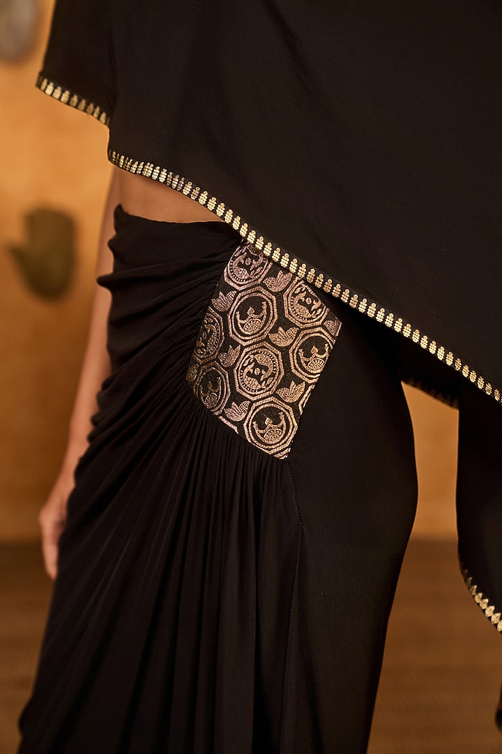Black Crepe Foil Printed Cape Set by Masaba at Pernia's Pop Up Shop