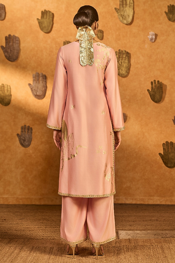 Baby Pink Chanderi Foil Printed Kurta Set by Masaba at Pernia's Pop Up Shop