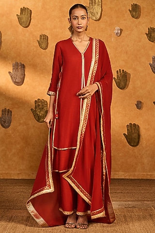 Red Raw Silk Foil Printed A-Line Kurta Set by Masaba
