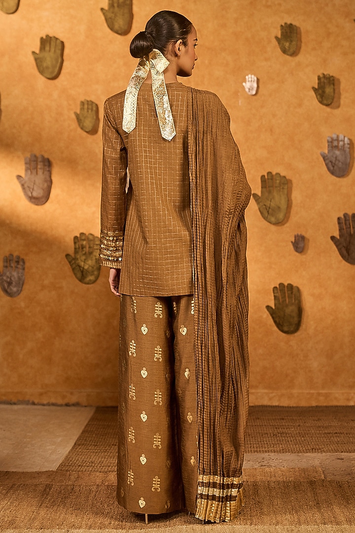 Brown Zari Checks Foil Printed A-Line Kurta Set by Masaba at Pernia's Pop Up Shop